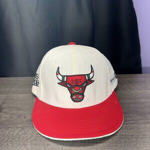 NBA Chicago Bulls 2022/23 Los Toros Artist Hat Series Melonwear Snapback Cap
